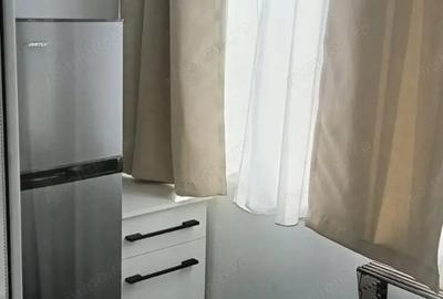 Garsonieră decomandată în Central - 9