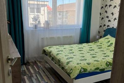 Apartament cu 2 camere decomandat în Central - 3
