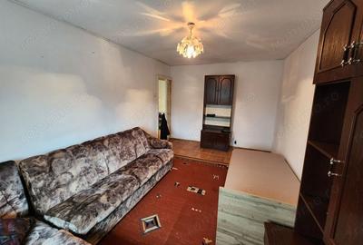 Apartament cu 2 camere decomandat în Aradului - 2