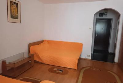 Inchiriez garsoniera 34mp vis a vis de Cimitirul Armenesc - 2