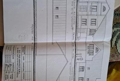 Casă cu Teren 4500 Mp în Central - 3