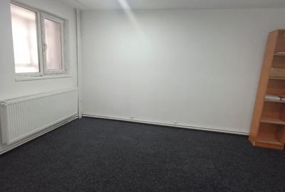 Spatiu Comercial Parter 15mp | Eroii Revolutiei | Stradal | Centrala - 2