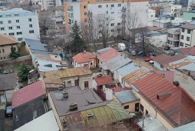 Apartament cu 2 camere decomandat în Obor - 6