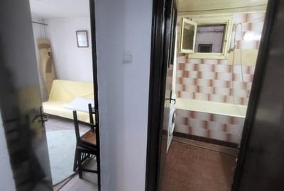 Apartament cu 3 camere decomandat în Rahova - 13