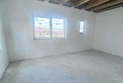 Casă cu 4 camere cu Teren 250 Mp în Florești - 13