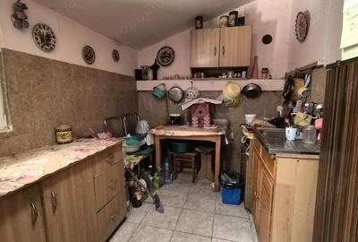 Casă cu 5 camere cu Teren 570 Mp în Ghirodei - 7