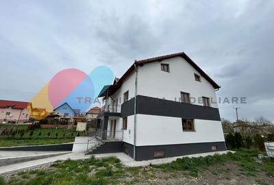 Duplex cu 4 camere cu Canalizare în Copăceni - 8