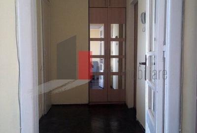 Garsonieră decomandată în Tineretului - 4