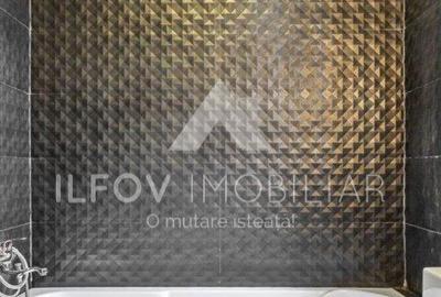 Casă cu 4 camere cu Teren 100 Mp în Central