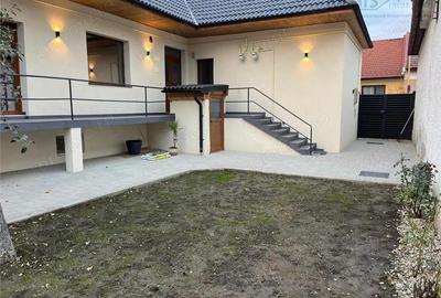 CASA 3 camere, PARCARE, CURTE CENTRAL - 3