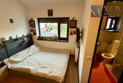 Casă cu 10 camere cu Canalizare în Matei Voievod - 11