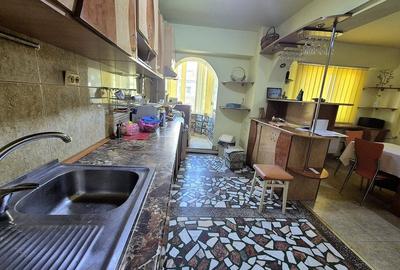 Apartament 3 Camere - Pozitie De Exceptie - Zona Trocadero - 12