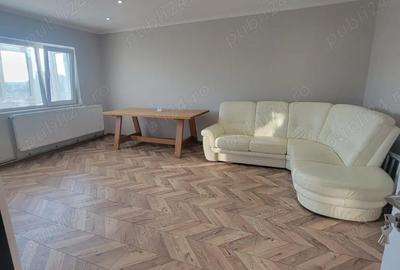Apartament cu 2 camere decomandat în Micro 3