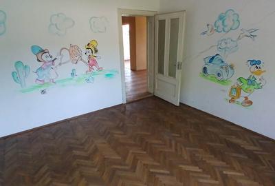 Casă individuală cu 5 camere cu Teren 360 Mp în Vest - 9