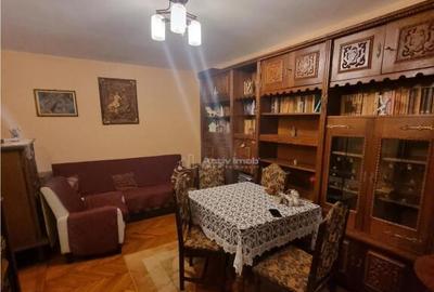 Ap 3 cam decomandat langa Pedagogic I.Creanga - 1