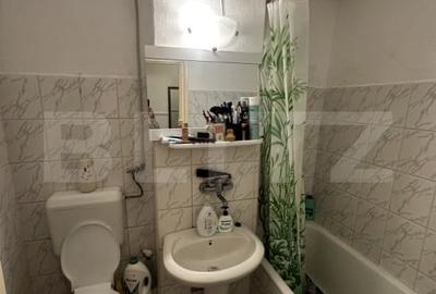 Apartament de vanzare, cu 2 camere, 60 mp, zona Micro 15 - 5