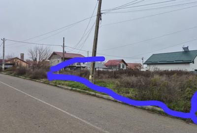 Teren de 300 mp, în Exterior Sud