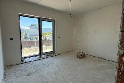 Casă cu 4 camere în Central - 8