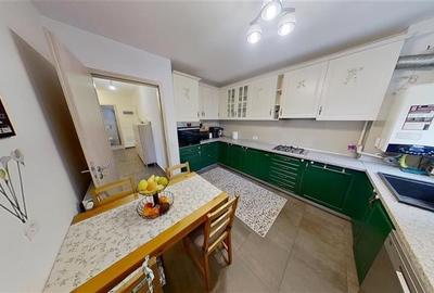 Tur 3D!Apartament 3 camere,mobilat, echipat,parcare privata,Kasper,Tractorul, Br - 2