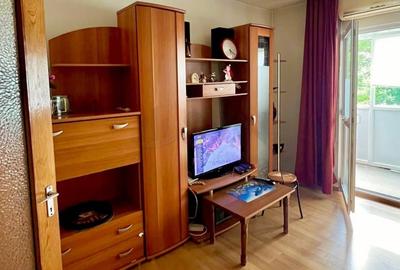 REA1024014 Apartament 3 Camere I Piata Victoriei