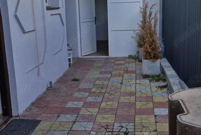 Casă cu 3 camere cu Teren 99 Mp în Rahova