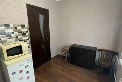 Garsonieră decomandată în 13 Septembrie