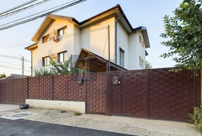 Duplex cu 5 camere cu Canalizare în Central - 1