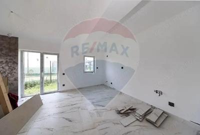 Casa verde, P+M, teren 486 mp, panouri solare - PROSUMATOR, Sanpetru! - 16