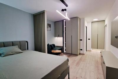 Garsonieră decomandată, mobilată în 1 Mai - 1