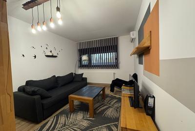 Apartament, 2 camere, decomandat, 53 mp, Cartier 1 Mai, Zona Polivalenta - 2