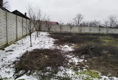 Teren de 1310 mp, în Meri - 14