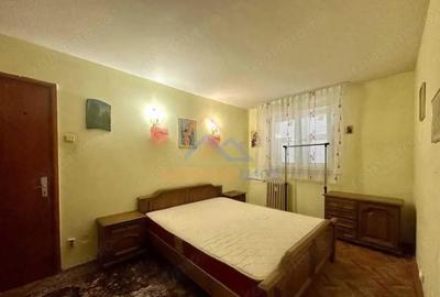 Vanzare apartament 3 camere Plaza Romania