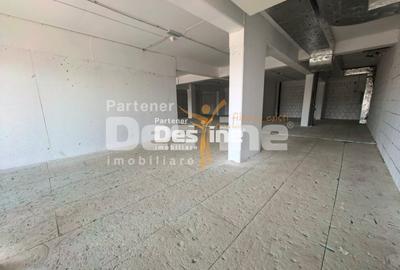 Spațiu comercial, de 217 mp, în Baza 3 - 10