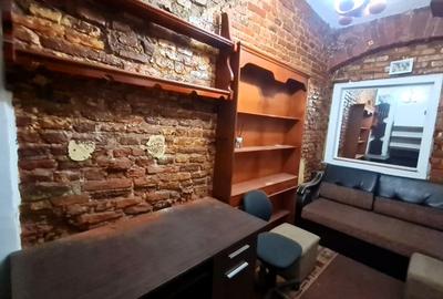 Spatiu comercial 40mp zona 9 Mai - 6