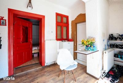 Casă cu 3 camere cu Teren 1450 Mp în Central - 12