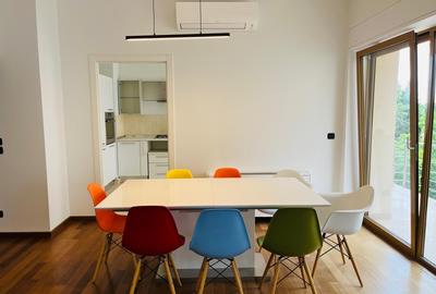 Apartament cu 5 camere decomandat în Primăverii - 4