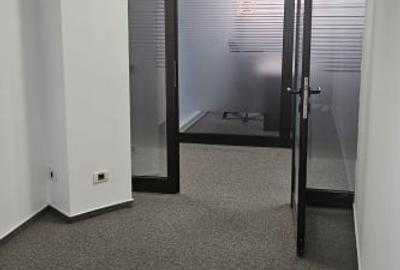 Birou, de 20.370000839233 mp, în Băneasa - 1