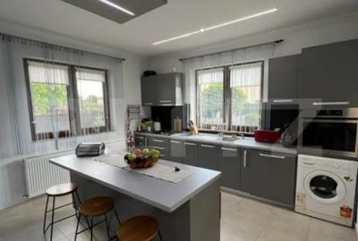 Casă cu 4 camere cu Teren 1000 Mp în Bercu Roșu - 2