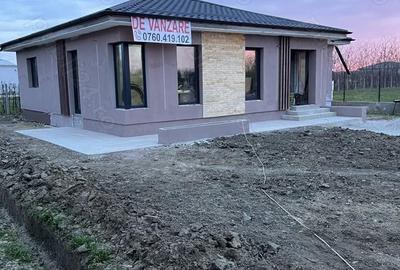 Casă cu Teren 600 Mp în Central - 3