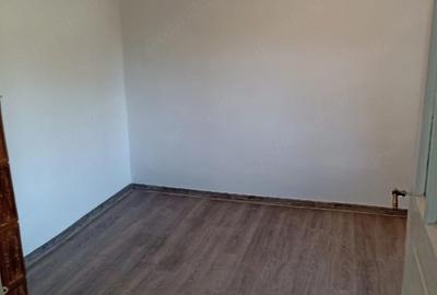 Casă cu 3 camere cu Teren 1877 Mp în Movila - 5