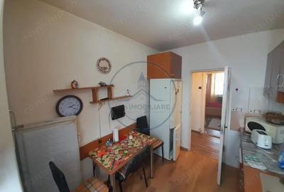 Apartament cu 3 camere decomandat, mobilat în Central - 7
