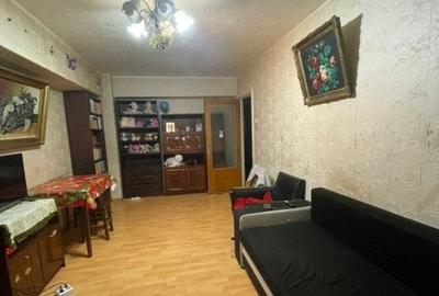 Apartament cu 4 camere decomandat în Colentina