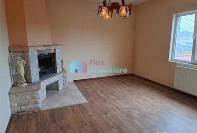 Casă cu 11 camere cu Teren 1200 Mp în Ițcani - 3