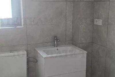 Apartament cu 2 camere decomandat în Central - 1