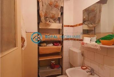 Royal Imobiliare - Vanzare apartament 3 camere zona Republicii scoala 14 - 8