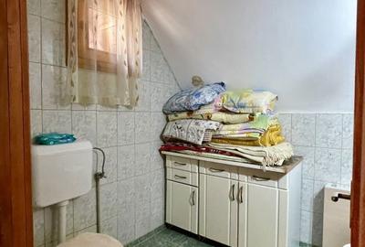 Casă cu 4 camere cu Teren 2985 Mp în Tarcău - 18