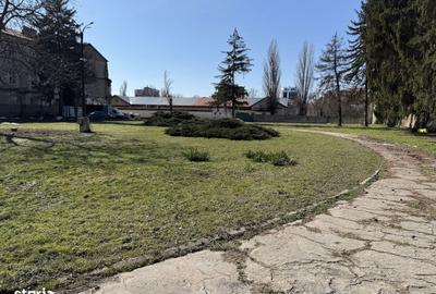 Spațiu comercial, de 11,000 mp, în Plevnei - 8