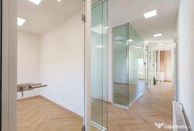 Spațiu comercial, de 25 mp, în Central - 6