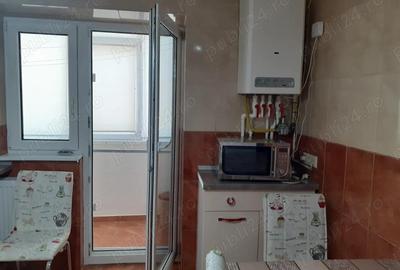 Inchiriere 3 cam. cf.1 dec. etajul 1, str. Industriei, mobilat si utilat complet in zona Progresu - 18