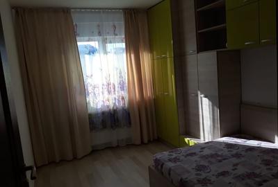Apartament cu 3 camere decomandat în Central - 8